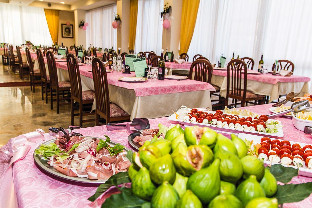 Hotel Simplon Bellaria-Igea Marina Eksteriør bilde