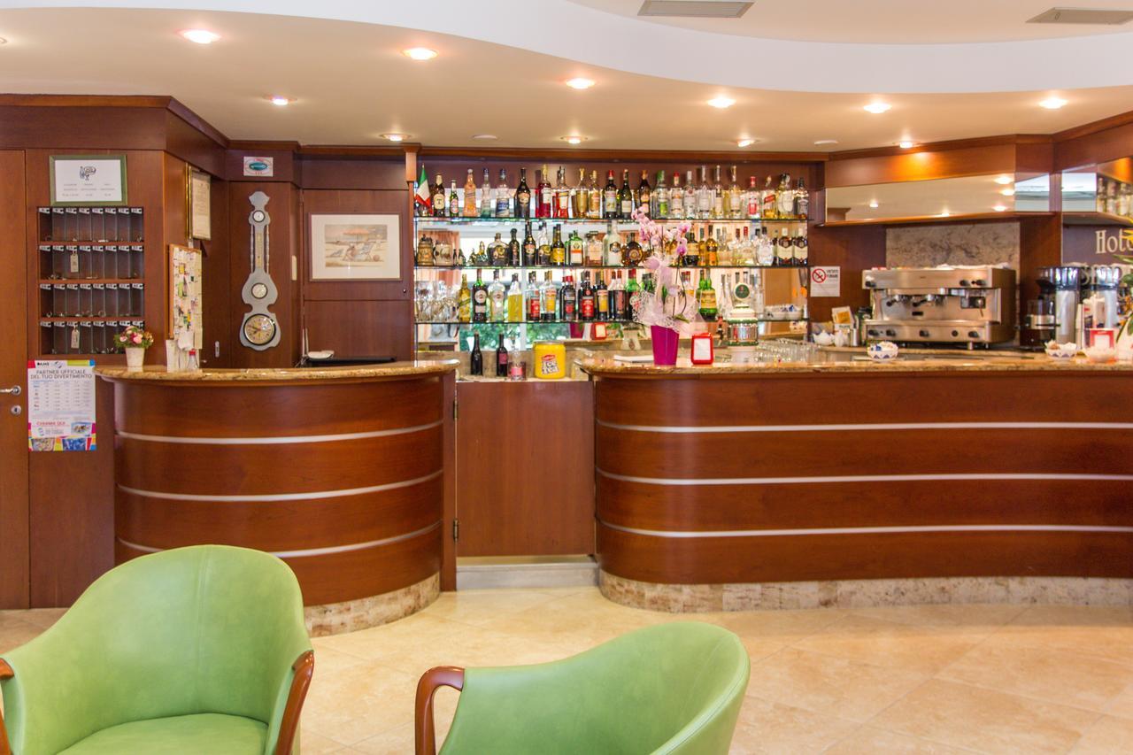 Hotel Simplon Bellaria-Igea Marina Eksteriør bilde