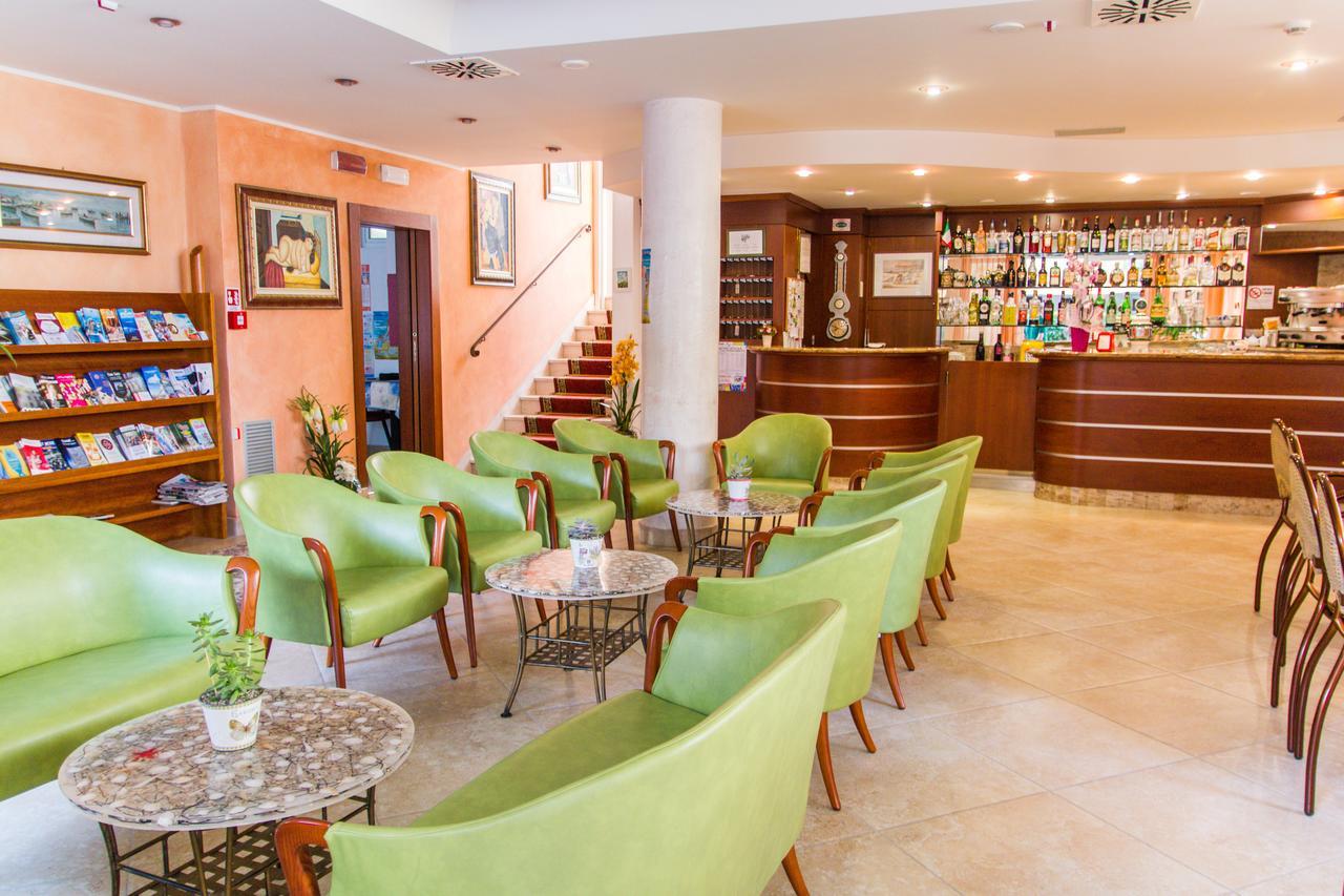 Hotel Simplon Bellaria-Igea Marina Eksteriør bilde